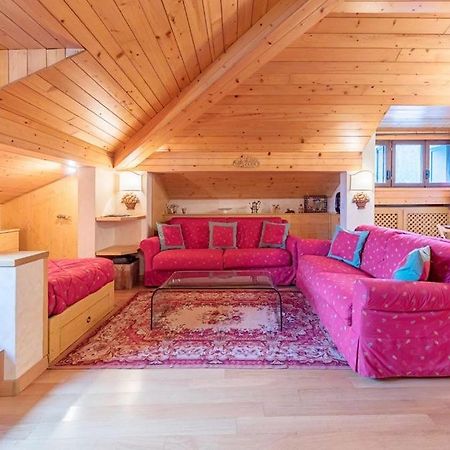 Appartement Deliziosa Mansarda Ai Piedi Della Pista 3Tre à Madonna Extérieur photo
