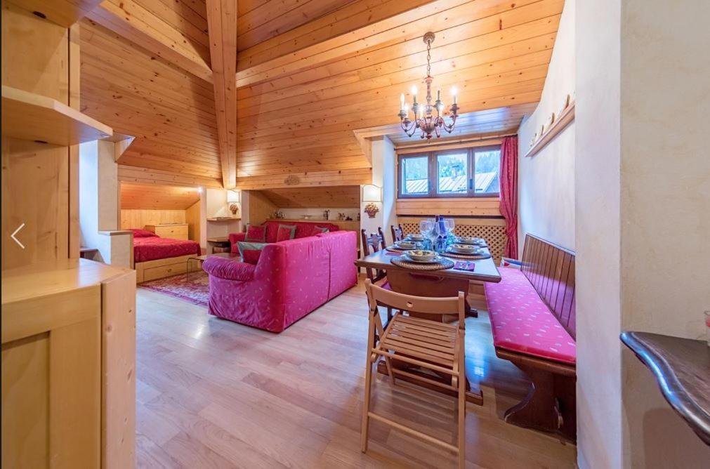 Appartement Deliziosa Mansarda Ai Piedi Della Pista 3Tre à Madonna Extérieur photo