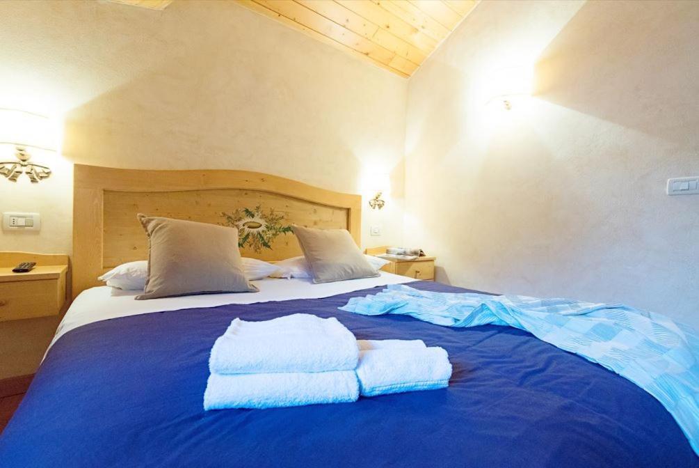 Appartement Deliziosa Mansarda Ai Piedi Della Pista 3Tre à Madonna Extérieur photo